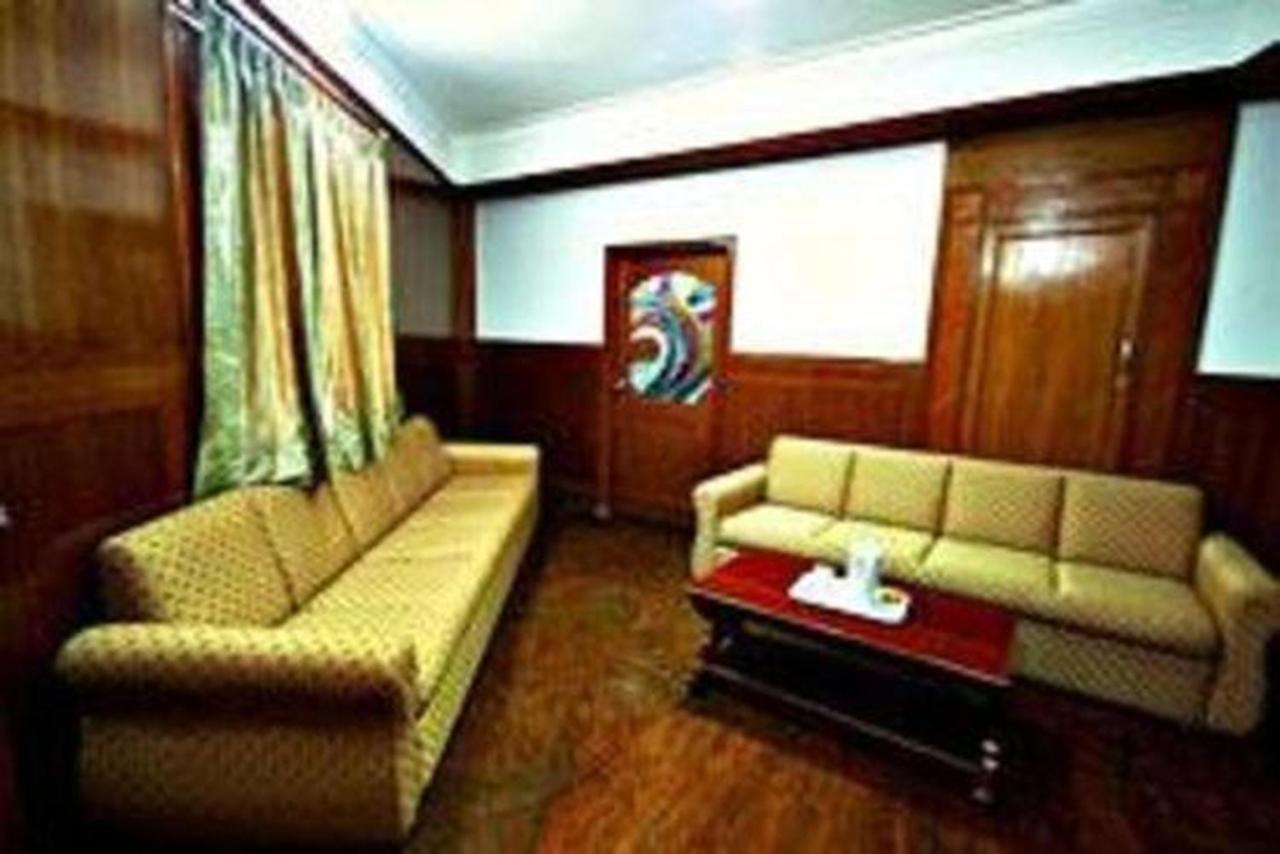 The Mahendra Hotels Mysuru Zewnętrze zdjęcie